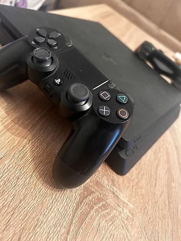 Ps4 slim plomb 1tb online baglantili cox az istifade olunub 5disk yeni lalafo.az -da Ps4 slim plomb 1tb online baglantili cox az istifade olunub 5disk yeni
