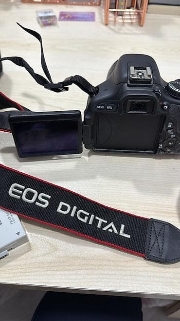 sony 1000 kamera: Canon EOS 600D DSLR fotoaparat dəsti - Korpus: Canon EOS 600D - — 4