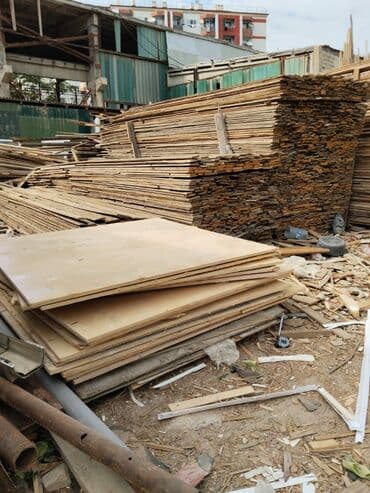 Müxtəlif tikinti və təmir işləri üçün yararlı ola biləcək taxta və