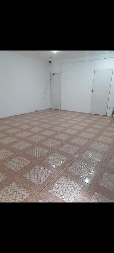 berdede kiraye evler: İcarəyə obyekt – Qara Qarayevdə, 7 saylı Doğum evinin yanı - Sahə: 35 — 4