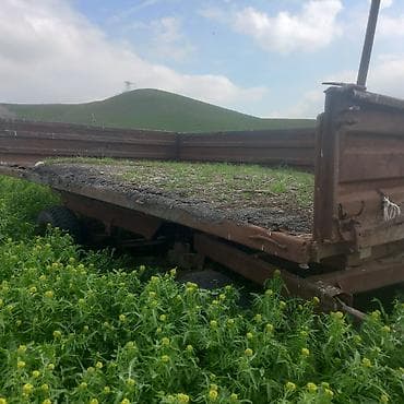 17 lik disk teker: Kənd təsərrüfatı üçün qoşqu (traktor qoşqusu) ikisinin qiymetidi - — 2