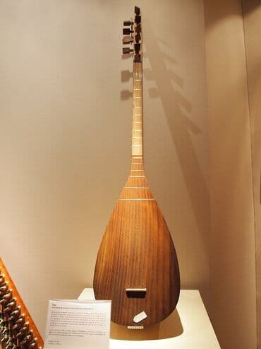 купить золотые часы бу: Saz vəziyyətdə. Təcili olaraq satış. 0513139473 bu nömrə ilə əlaqə — 1