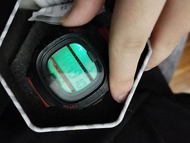 Смарт часы: Наручные часы, цвет - Красный — 9