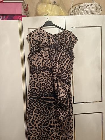 beden kremi: İki qadın geyimi seti 1) Leopard naxışlı midi don - Rəng: bej fon — 2