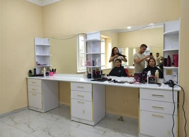 plastik dam örtükləri: Gözəllik salonu arendaya verilir Xırdalanda - Usta masaları — 1