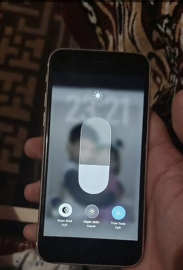 IPhone SE 2020, Ağ, Barmaq izi — 2