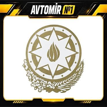 Avtomobil üçün yapışqan gerb - 23x23 sm Avtomobil üçün dekorativ