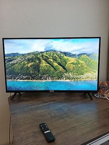 plazma telvizor: TCL Smart TV – Android TV platforması ilə - Ekran: təxminən 40–43 — 2