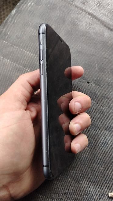 corn telefon: IPhone 11, 128 GB, Qara — 3