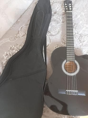 Klassik gitara və yumşaq daşıma çantası dəsti - 4/4 ölçülü klassik