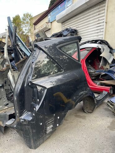 Krılolar: Sağ arxa, Kia ceed, 2010 il, Ödənişli çatdırılma, Rayonlara çatdırılma, Ünvandan götürmə — 2