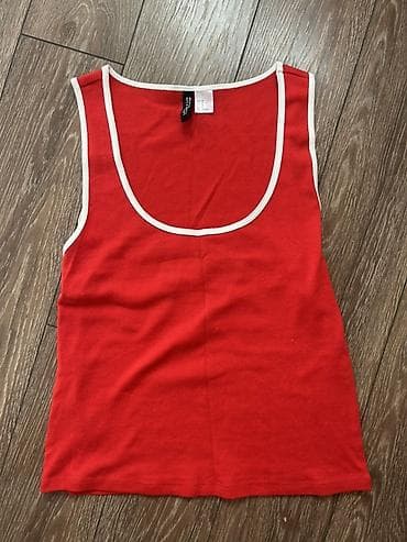 topdan geyim: H&M qadın maykası - Rəng: parlaq qırmızı, ağ kənar bəzəklərlə - — 1