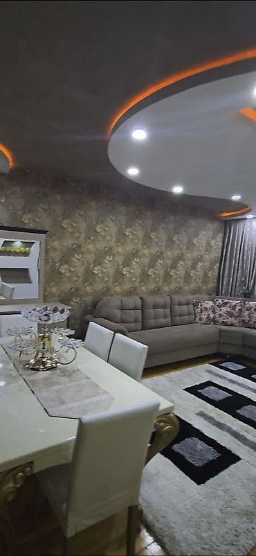 ikinci el matras: Mətbəx mebeli dəsti - Dizayn: Parlaq qara alt modullar və narıncı üst — 6