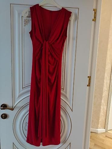 parfum de marly: Qırmızı qolsuz uzun don. 36 tazmer - Rəng: canlı qırmızı - Yanlarda — 2