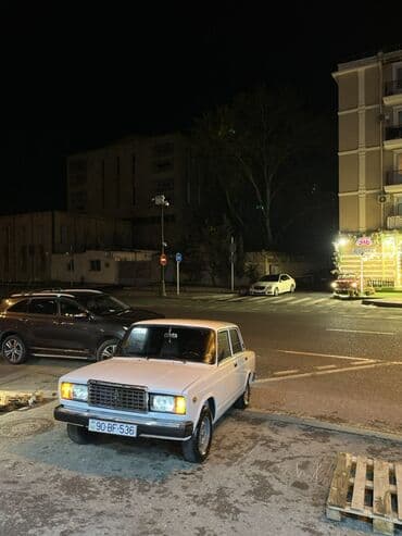 Автозапчасти: Model: LADA 2107 (Rusiya istehsalı) Kuzov: sedan, 4 qapı Rəng: ağ — 1