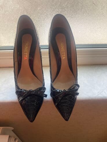 женские толстовки на молниями: Туфли, Размер: 38, цвет - Черный, Б/у — 4