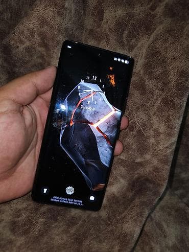 redmi note 8 satilir: Infinix Note 40 Pro, 256 GB, rəng - Göy — 3