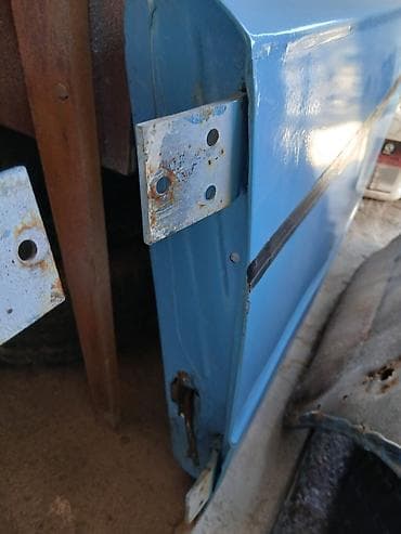 zil 130 dizel: VAZ “klassika” üçün ön sağ qapı komplekti - Rəng: açıq mavi - Korpus — 5