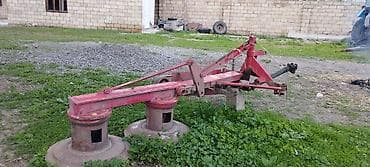 avtomobil şuşələri: Belarus MTZ tipli mavi traktor - Güclü dizel mühərrik - Ön təkər — 7