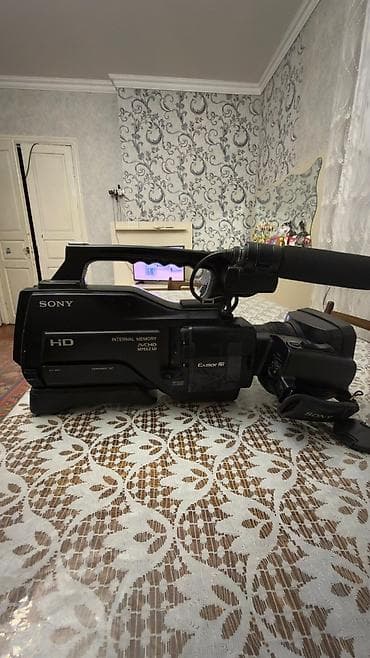 qara çanta: Sony HD peşəkar videokamera dəsti Məhsulun adı/modeli: Sony — 5