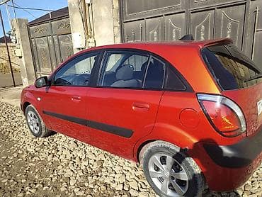arxa kapot: Kia Rio: 1.5 l | 2006 il Hetçbek — 5