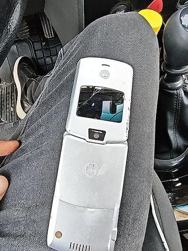 reqemsal kamera: Motorola rəng - Gümüşü, Düyməli — 1