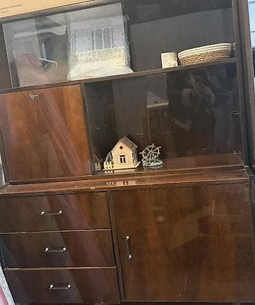 Moyka avadanlığı: Qapalı dolab vitrini — 1