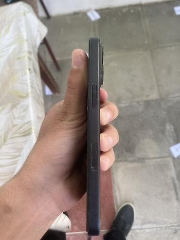 ayfon 16 sade: IPhone 16, 256 GB, Qara, Zəmanət, Face ID — 3
