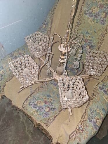 orxideya guli: Çılçıraq, 5 lampa — 5