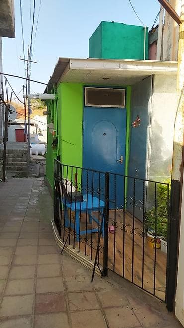 ev alqi satqsi: Bayıl 3 otaqlı, 100 kv. m, Kredit yoxdur, Yeni təmirli — 1