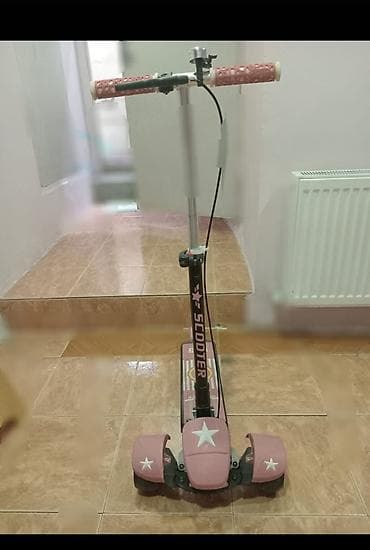 Skuter satilir. işlənmiş olsada səliqəlidi