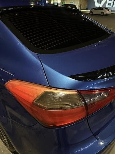 diffuzor: 2013 kia forte sol arxa stop rengi gedib diye satilir real aliciya — 1