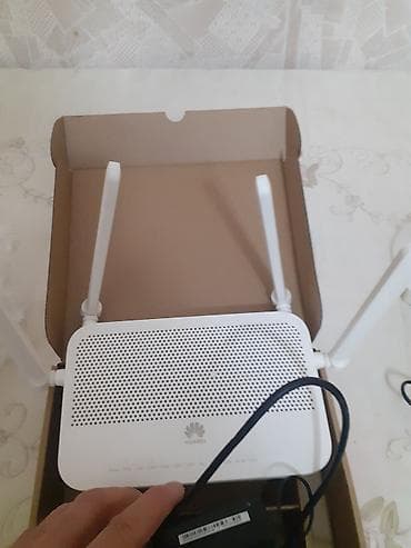 Комплектующие для ПК и ноутбуков: Huawei Wi‑Fi router Xüsusiyyətlər: - 4 ədəd yüksək qazanclı xarici — 1