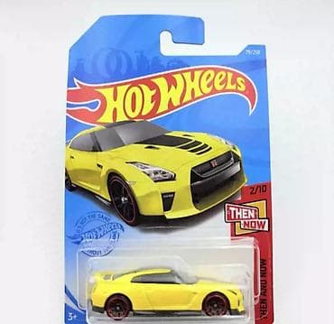 idman rəsmləri: Hot Wheels “Then and Now” seriyasından ‘17 Nissan GT‑R (R35) die-cast — 2