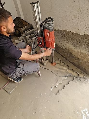 cin dili kursu: Beton və dəmir-beton konstruksiyalarda almaz qurğu ilə dəlik açma — 2