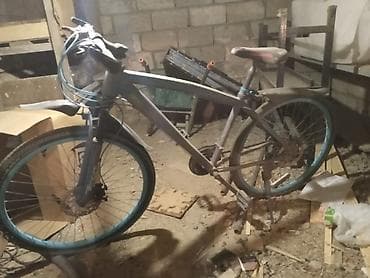 Real alıciya endirim olunacaq sadece arxa paçenik deyisilmelidi cox