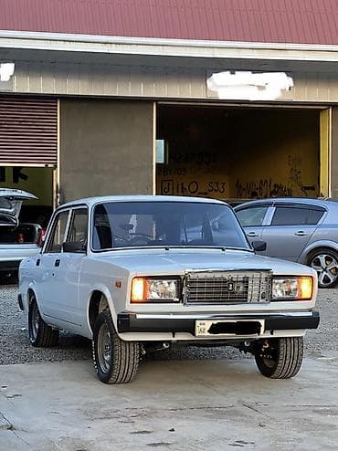 Продажа авто: Lada sedan – klassik model - Kuzov: 4 qapılı sedan, ağ rəng - Salon — 8