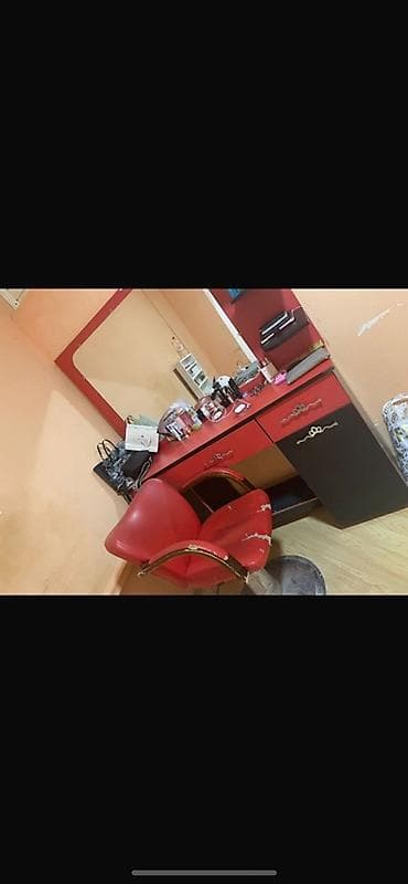 Gözəllik salonu üçün vizaj/saç iş masası və kreslo dəsti - Rəng lalafo.az -da Gözəllik salonu üçün vizaj/saç iş masası və kreslo dəsti - Rəng