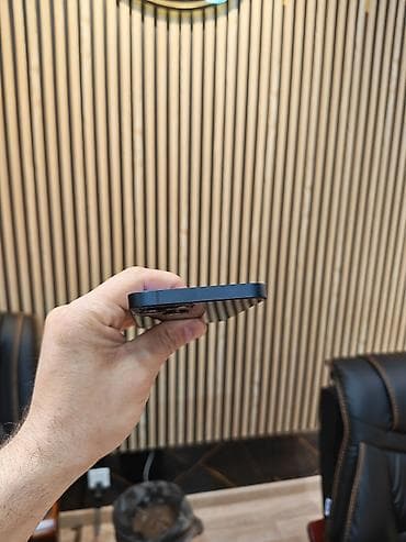 iphone berde: IPhone 13, 128 GB, Midnight, Zəmanət, Simsiz şarj, Face ID — 5