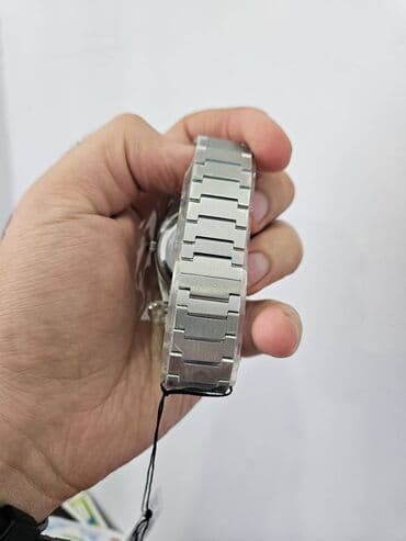 bmw 3 серия 318ti at: Yenidir, istifadə edilməyib Avtomatik İsveçrə mexanizmidir. Qutusu — 3