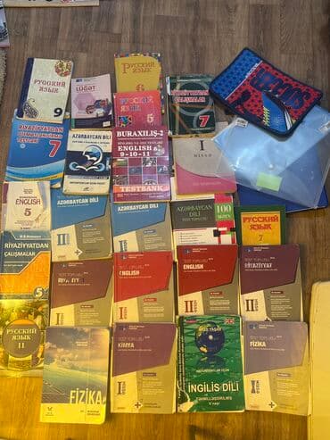 Электротранспорт: Dersliklər test kitabları her biri 2manat kim isdese yazsın — 1