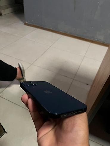 iphone 13 ekran: IPhone 13, Midnight, Face ID — 6