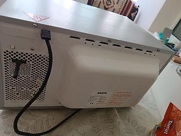 par utuleri: SANYO Cook ‘n’ Grill mikrodalğalı soba Xüsusiyyətlər: - 1 100 W güc — 6