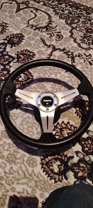 MOMO idman sükanı - Brend: MOMO Italy - Material: dəri örtüklü halqa