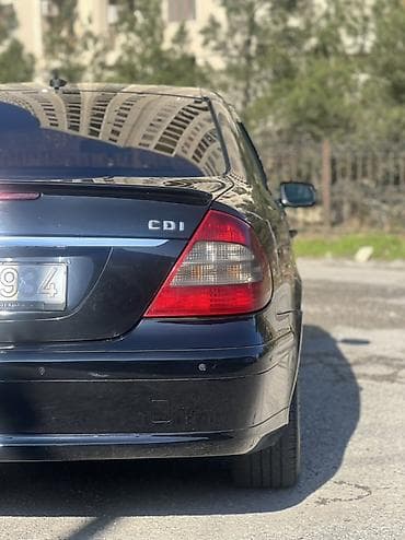w211 sukanı: Mercedes-Benz E-Class: 2.2 l | 2006 il Sedan — 6