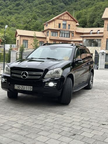 qara disk: Mercedes-Benz GL-Class: 4.7 l | 2007 il Ofrouder/SUV — 5
