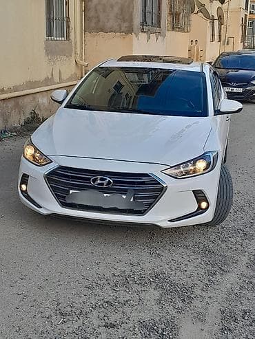 ucuz raf: Hyundai Elantra: 1.6 l | 2017 il Sedan — 1
