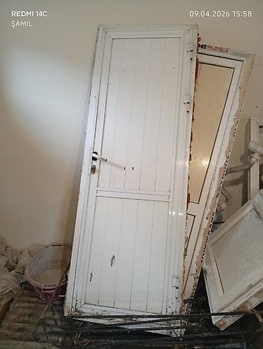 plastic qapi: Hamam üçün İşlənmiş Plastik qapı Çərçivə ilə, Ünvandan götürmə, Ödənişli çatdırılma — 1