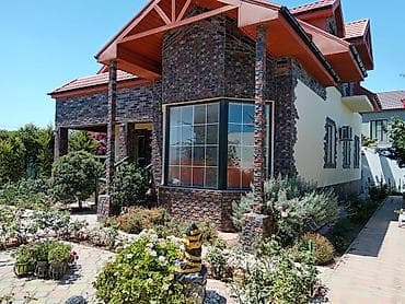 Fasad üçün dekorativ daş üzlük – qaya fakturalı klinker panellər -