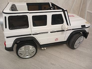 Uşaq üçün elektrikli minik avtomobili – G-klass üslubunda, ağ rəngli